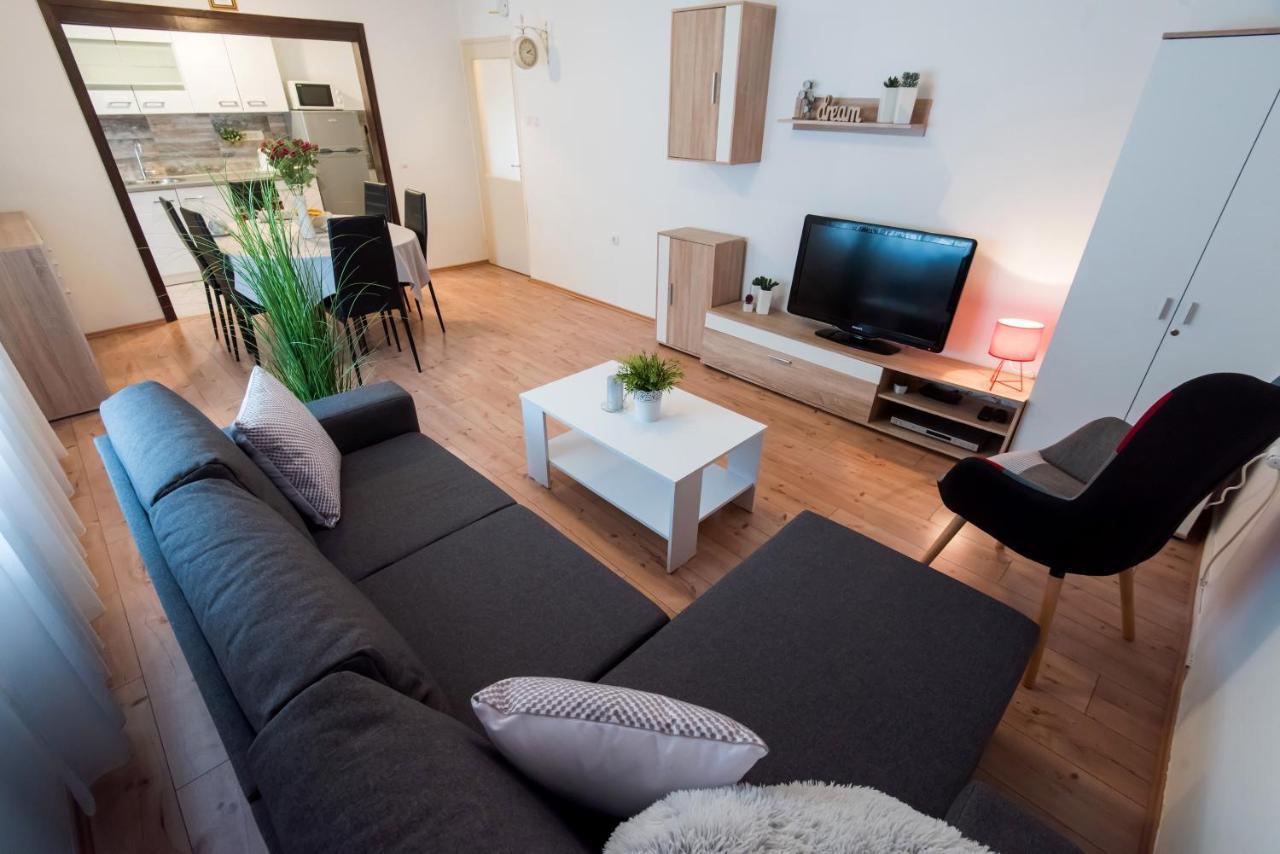 Apartment Luka Arbanasi Zadar Exteriör bild