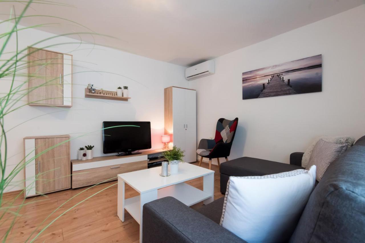 Apartment Luka Arbanasi Zadar Exteriör bild