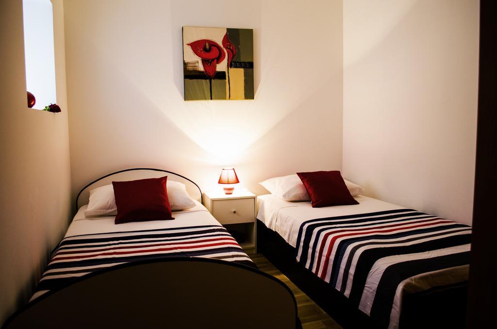 Apartment Luka Arbanasi Zadar Exteriör bild